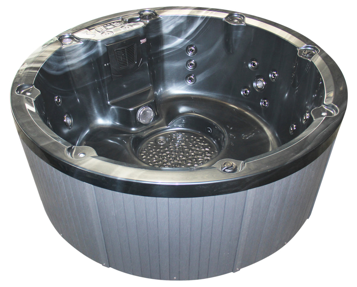 Self-cleaning whirlpool PISA